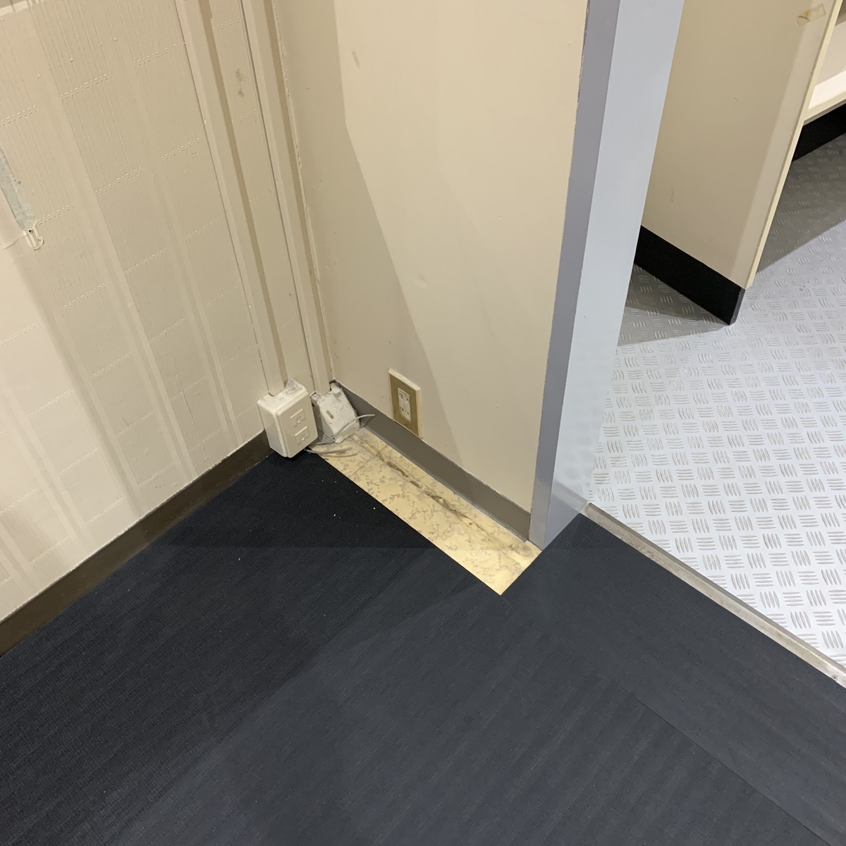 f:id:KKSAN:20190501234132j:plain