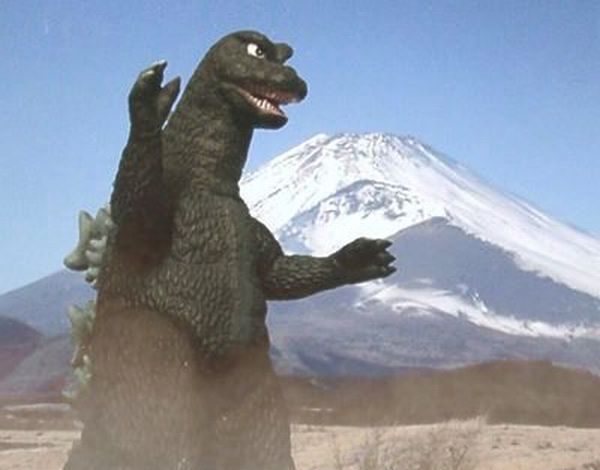 やつの足音」が聞こえた！ - 遊びをせんとや生まれけり