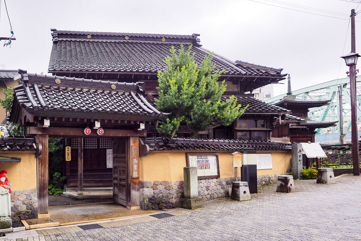 金沢の文豪・室生犀星の別荘が改修され再公開：それは金沢に行く途中の