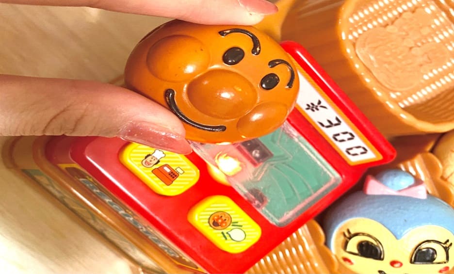 アンパンマンパン工場　dx　違い