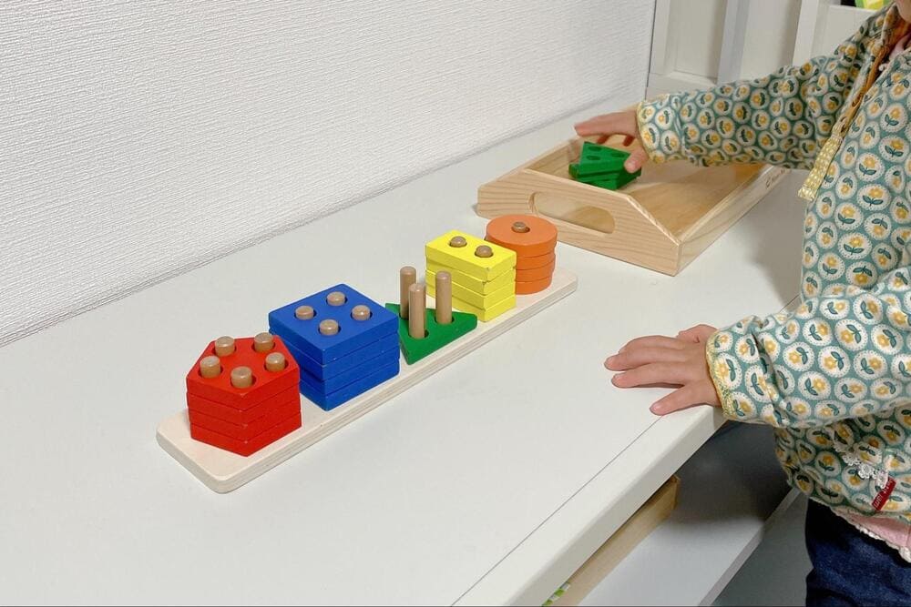 モンテッソーリおもちゃ棚　おすすめ