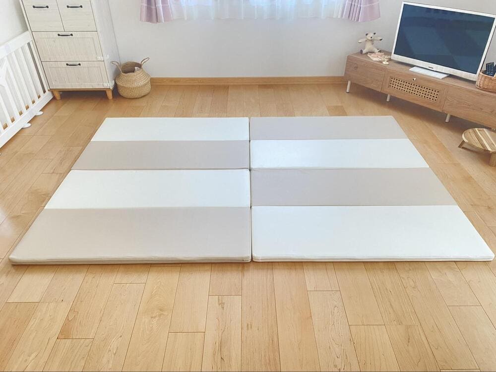 【超美品】厚手プレイマット 120×200cm Carre bebe 超美品】厚手プレイマット 120×200cm Carre bebe 楽天市場】赤ちゃん