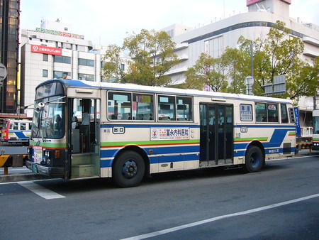 中国バス・722/いすゞ+富士重工5E(K-CJA550・1983)