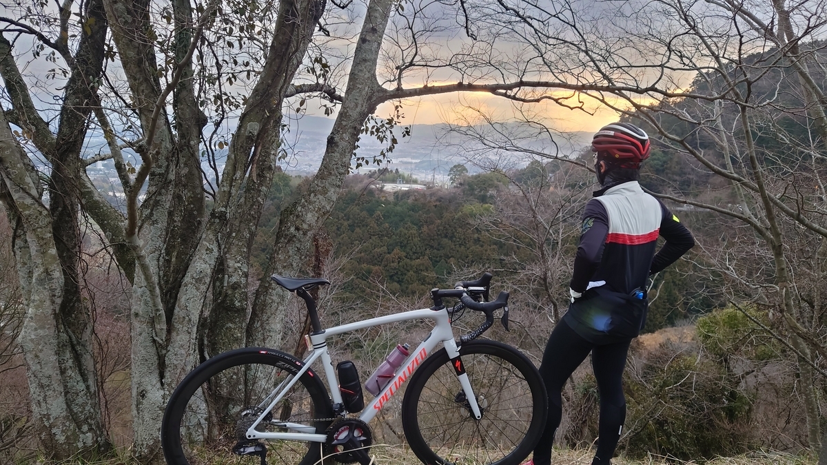 ZIPP 303S フックレス対応 45mmカーボンホイールのインプレ（SCOPE R4D 
