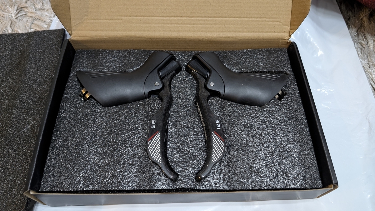 sensah reflex 2×8s ブレーキシフトレバー　左右ペア Amazon.co.jp: SENSAH STIレバー 自転車左右変速機・シフター