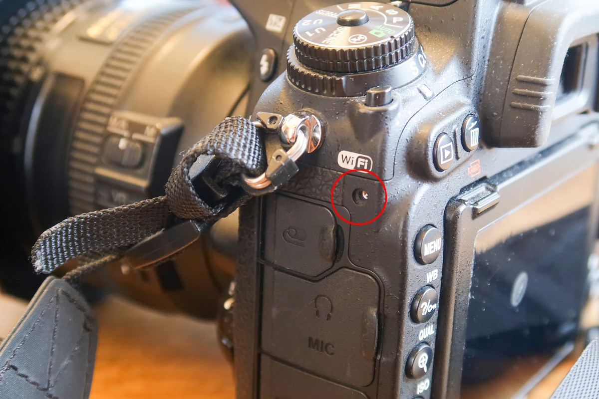 Nikon D750のリアカバーを止めているビスがなくなった - Garage Nikon D750のリアカバーを止めているビスがなくなった - Garage