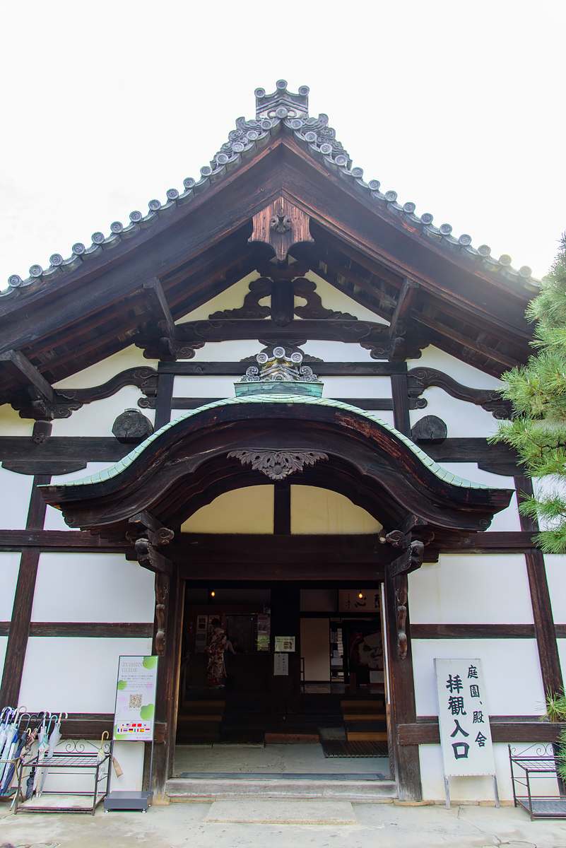小野小町ゆかりの寺 随心院を訪ねて - Garage Kachi R1150RTいじくり