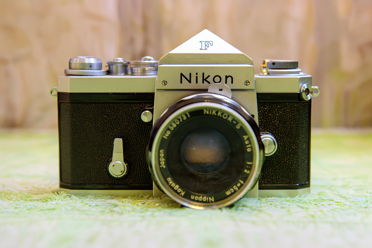 Nikon Fの端正なデザイン - Garage Kachi R1150RTいじくり日記と時々