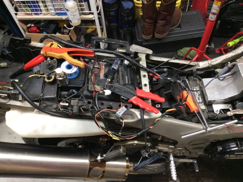 ZZR1100 スイッチ配線やり直し - Kado333のブログ