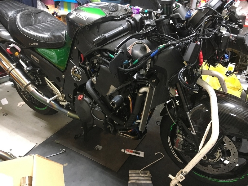 ZX14R 2018 車検対応マフラー 取り付け - Kado333のブログ