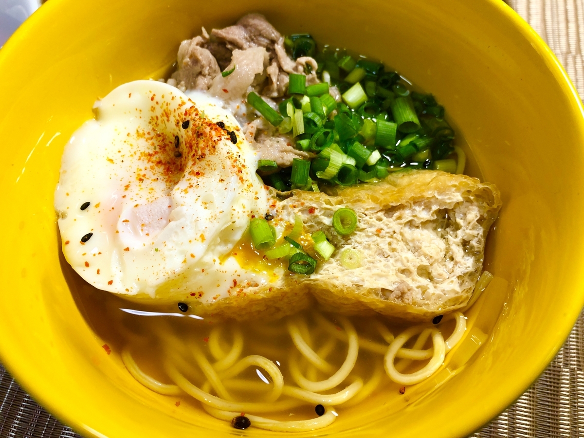 豚キツネうどんを撮った写真