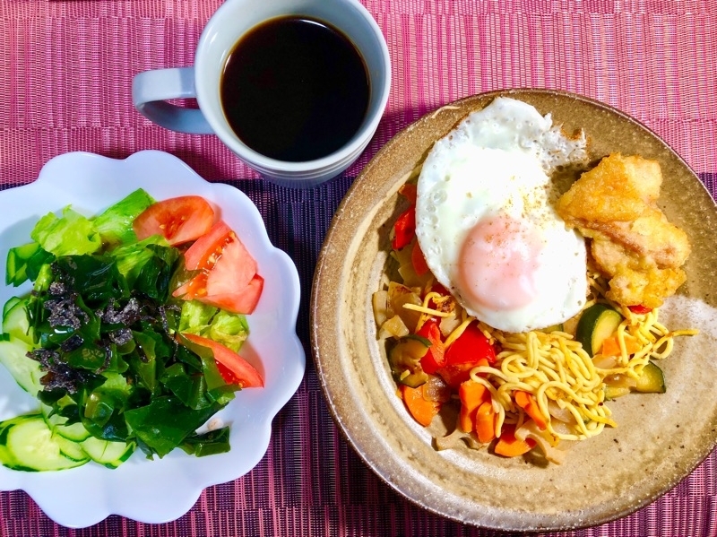 甘酢野菜の焼きそばを撮った写真