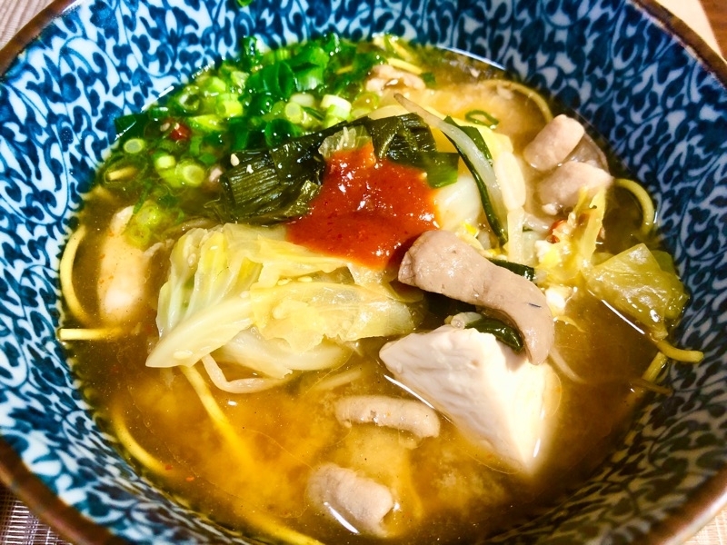 低糖質モツラーメン