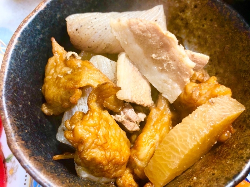 豚バラと大根の煮物を撮った写真