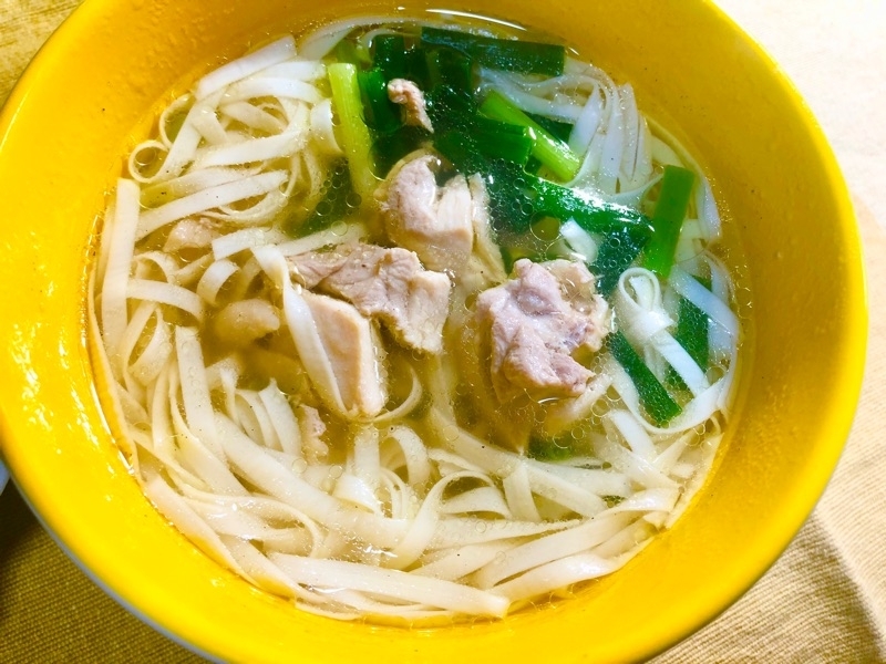 低糖質とうふ麺の鶏うどん風を撮った写真