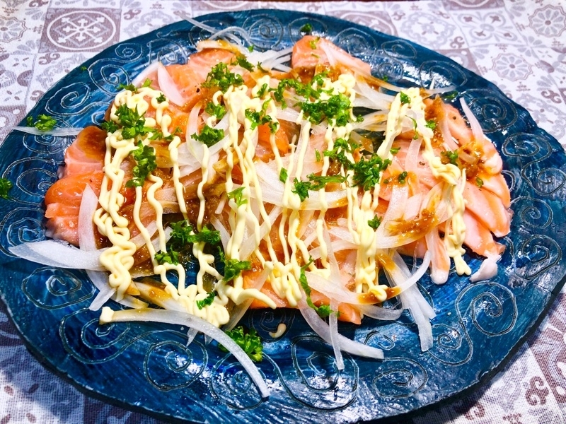 サーモンのカルパッチョを撮った写真