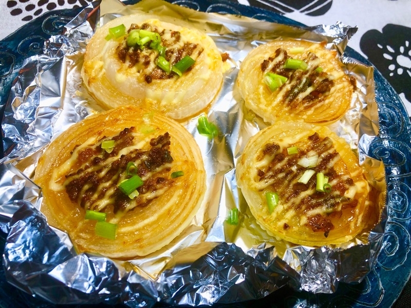 新玉ねぎの肉みそソテーを撮った写真