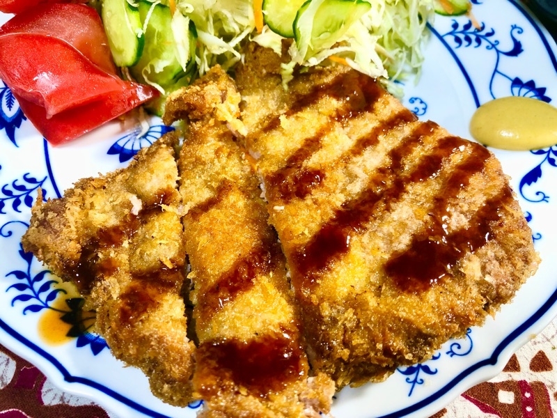 夕食は大好きなとんかつ 推しの動画配信「REAL NEXZ」でHAPPY - 糖質