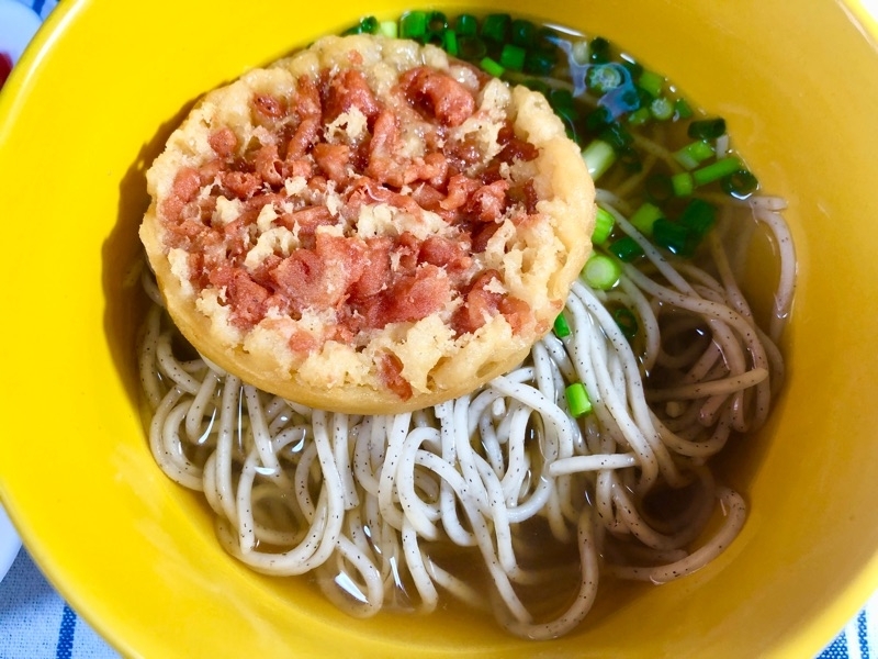 低糖質そば麺の天ぷらそばを撮った写真