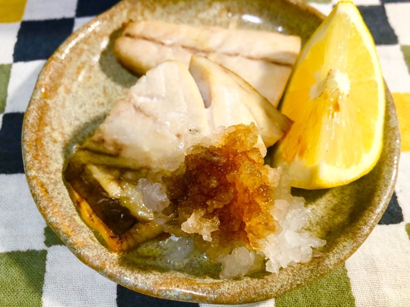焼き塩サバを撮った写真