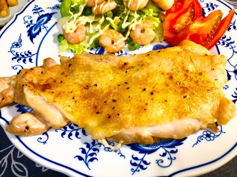 カレー風味チキンのオーブン焼きを撮った写真