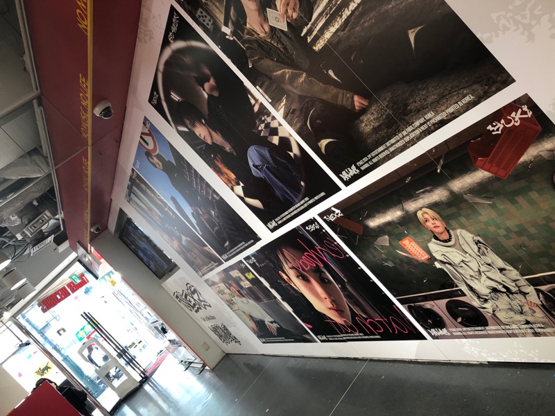 タワーレコード１FNEXZの壁を撮った写真