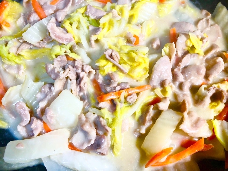 白菜と豚肉のクリーム煮を撮った写真