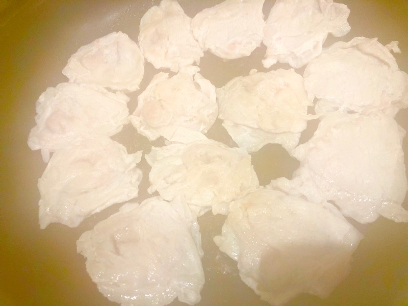 豚ロース肉を焼いて撮った写真