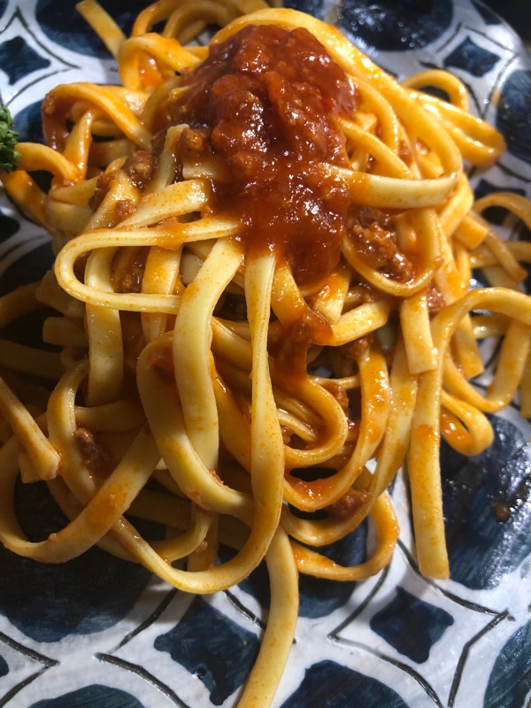 低糖質麺のミートソースを撮った写真