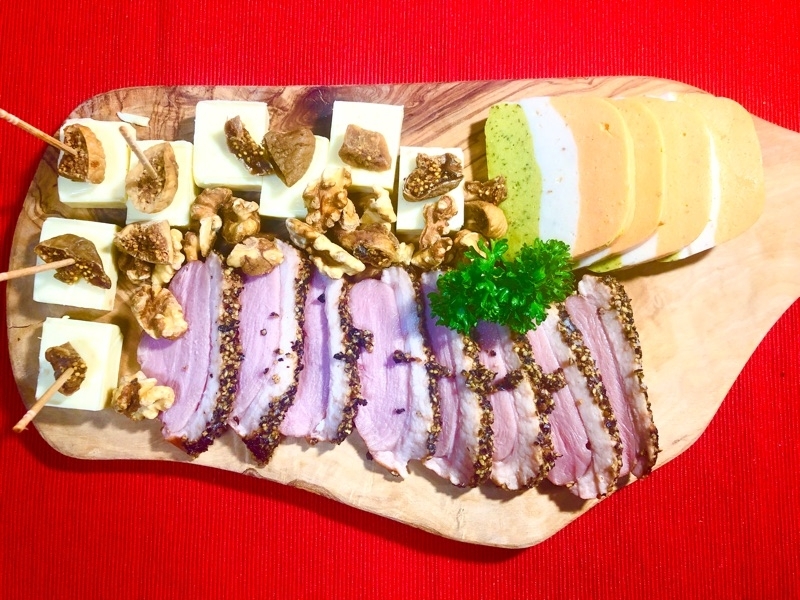 合鴨ロースとテリーヌの盛り合わせを撮った写真
