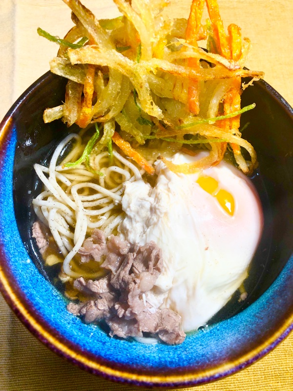 低糖質麺のかき揚げそばを撮った写真