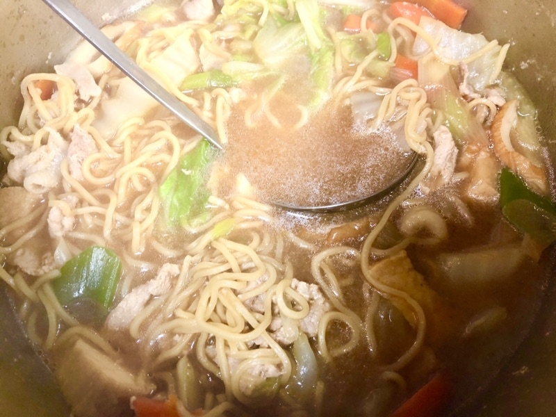 鍋ラーメンを撮った写真