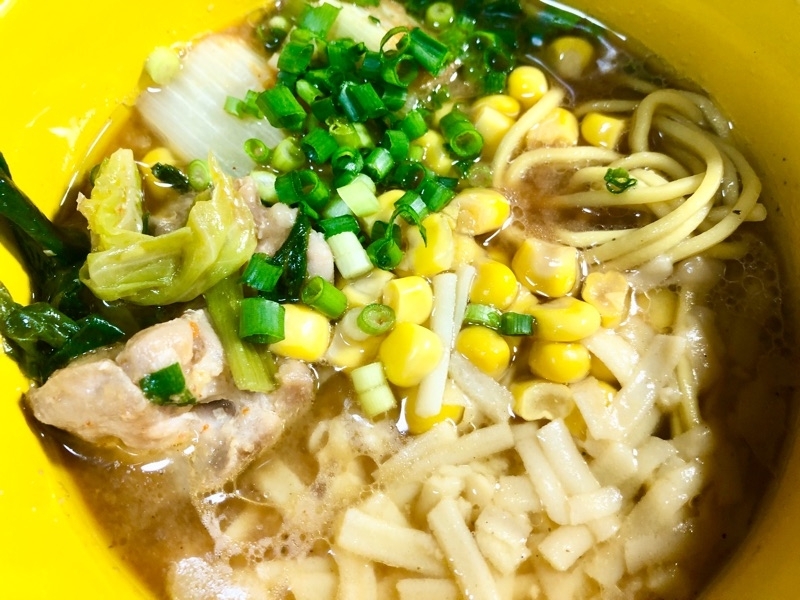 低糖質チーズ入り味噌ラーメンを撮った写真