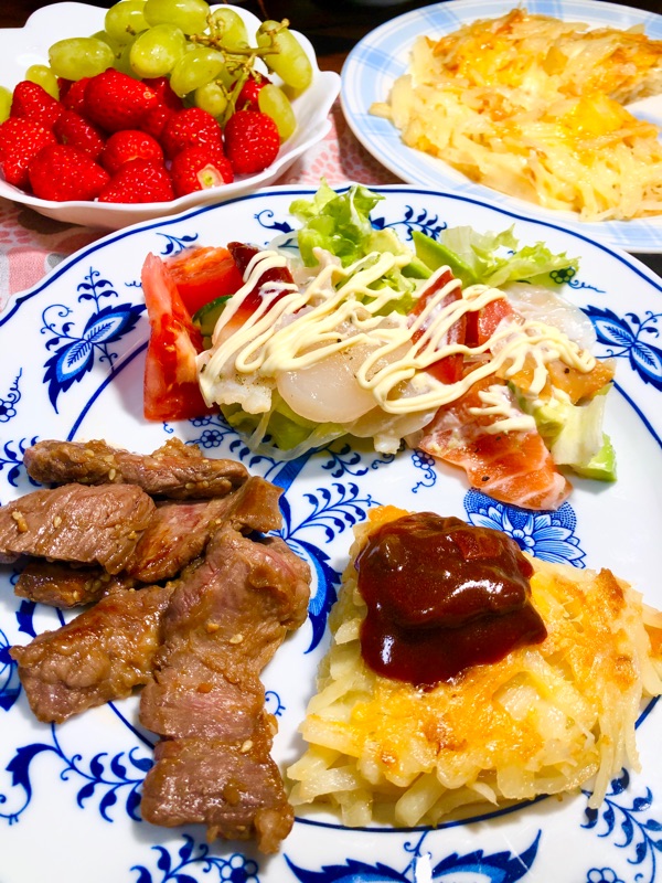 本日の夕食を撮った写真