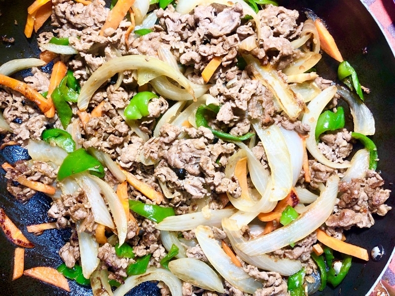 牛肉の焼肉風野菜炒めを撮った写真