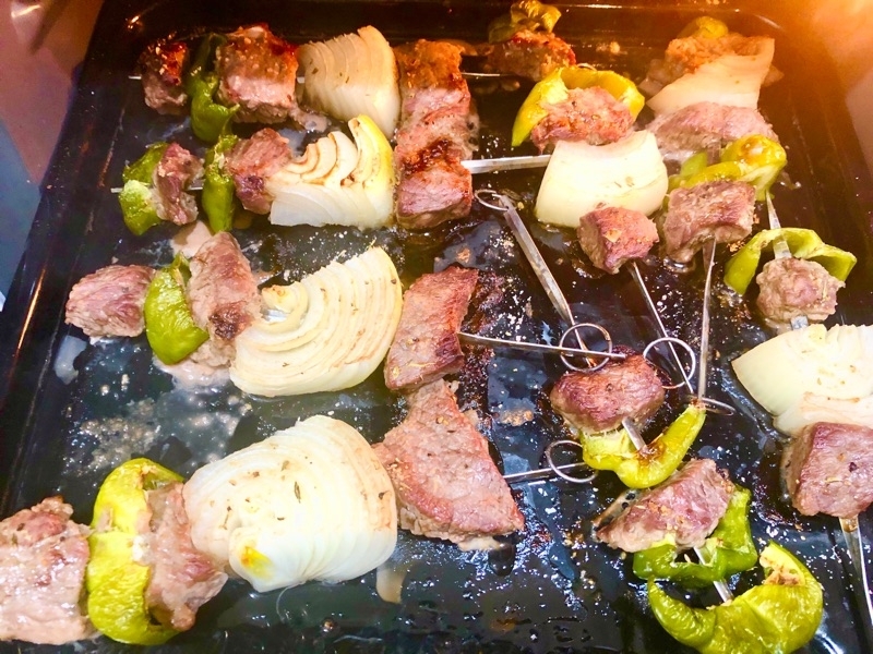 角切り牛の串焼きを撮った写真