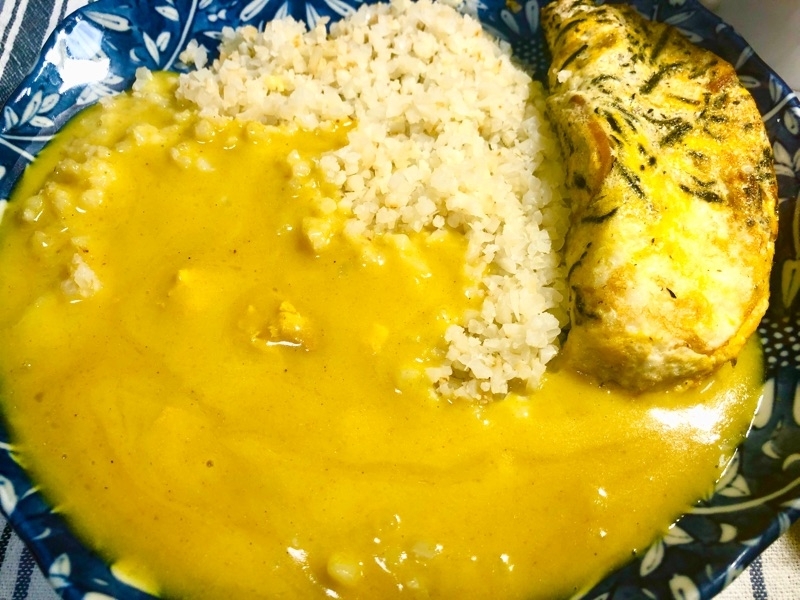 レモンカレーをかけて撮った写真