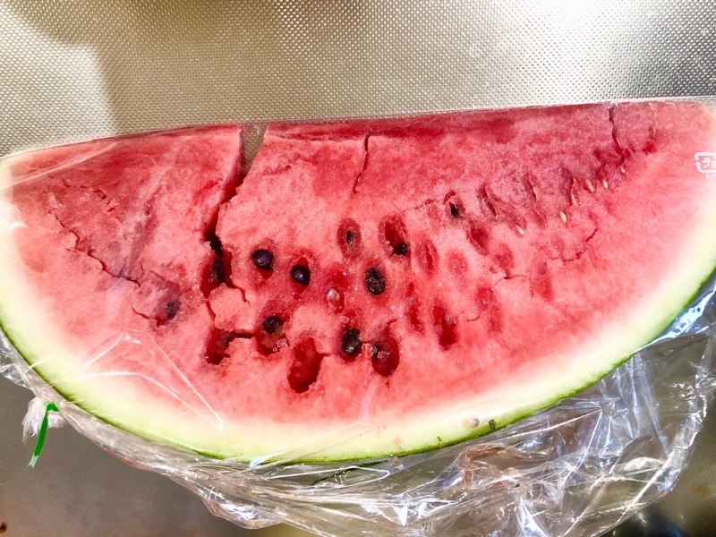 落下したスイカを撮った写真