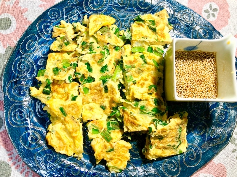 ニラ入りの薄焼き卵を撮った写真