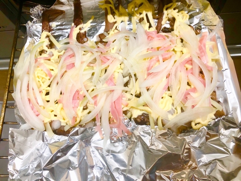 イカ串にチーマヨをかけて撮った写真