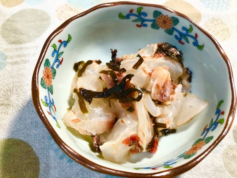 鯛の梅昆布和えを撮った写真