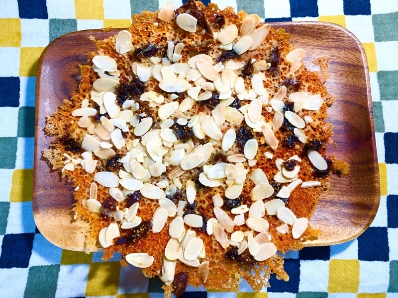 アーモンドの焼きチーズを撮った写真