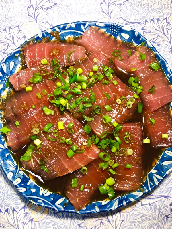 マグロのショウガ醤油漬けを撮った写真