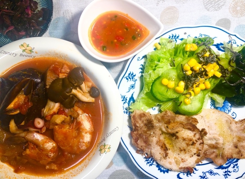 本日の夕食を撮った写真