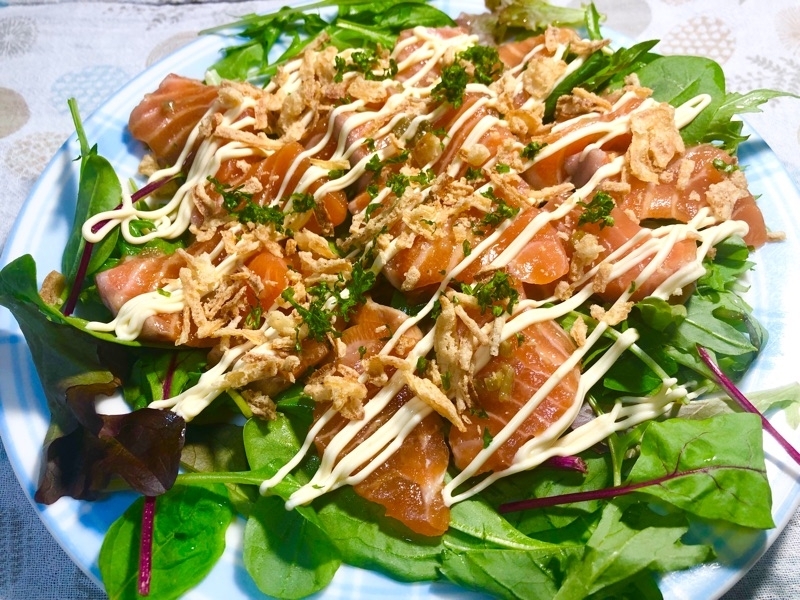 サーモンのワサビカルパッチョを撮った写真