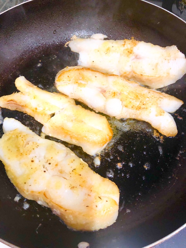 カレイのムニエルを撮った写真