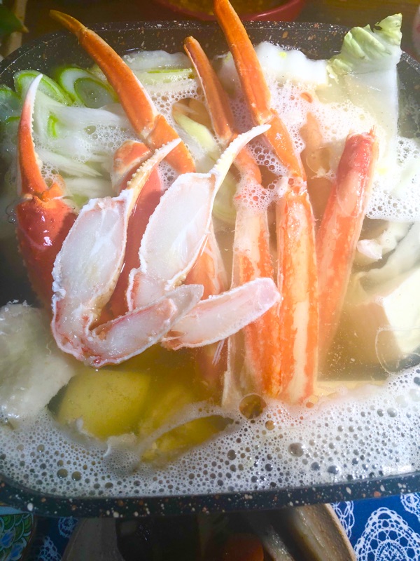鶏肉とカニの水炊きを撮った写真