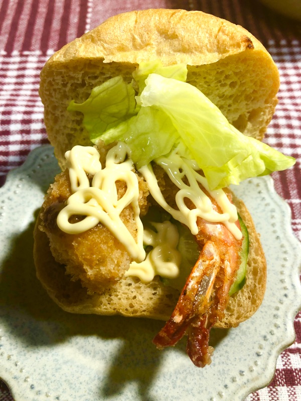 ブランパンのエビフライサンドを撮った写真