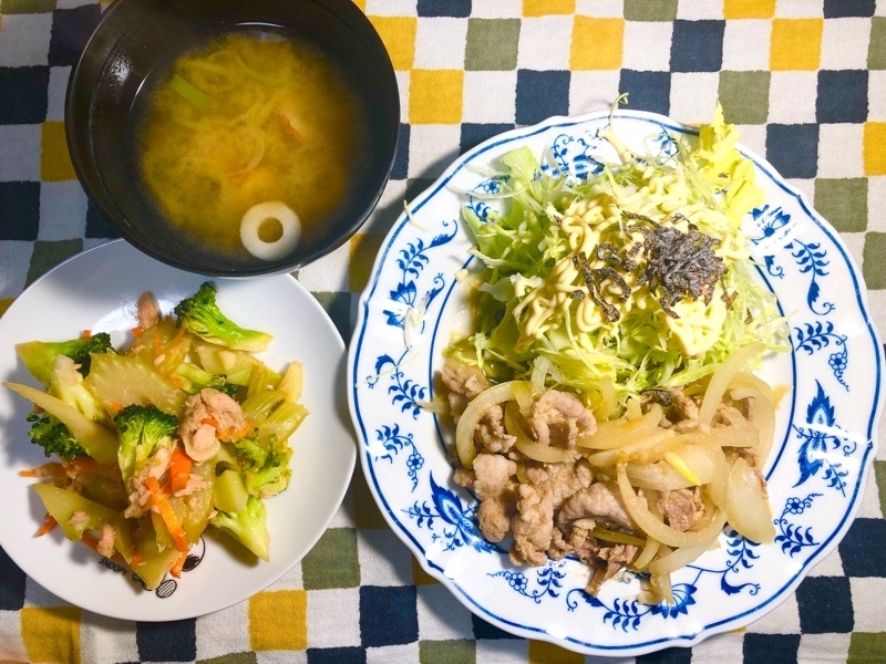 本日の夕食を撮った写真