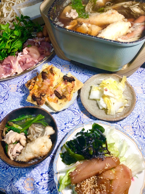 きりたんぽ鍋の夕食を撮った写真